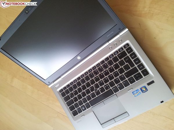 HP 240 14 inch G9 Notebook PC/ Intel® Core™ i3-1215U/14 inch/Narrow Bezel Anti-Glare/HD display/8GB RAM, 512GB SSD (769M4PA)