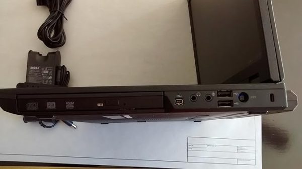 (Refurbished) Dell Latitude Ci 8TH E5500 Laptop, 8GB RAM, 256GB SSD and Windows