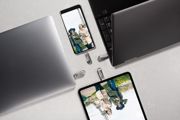 SanDisk Ultra Dual Drive Luxe Type-C 32GB, OTG, Upto 150MB/s, Pendrive, Silver, 5Y Warranty (SDDDC4-032G-I35)