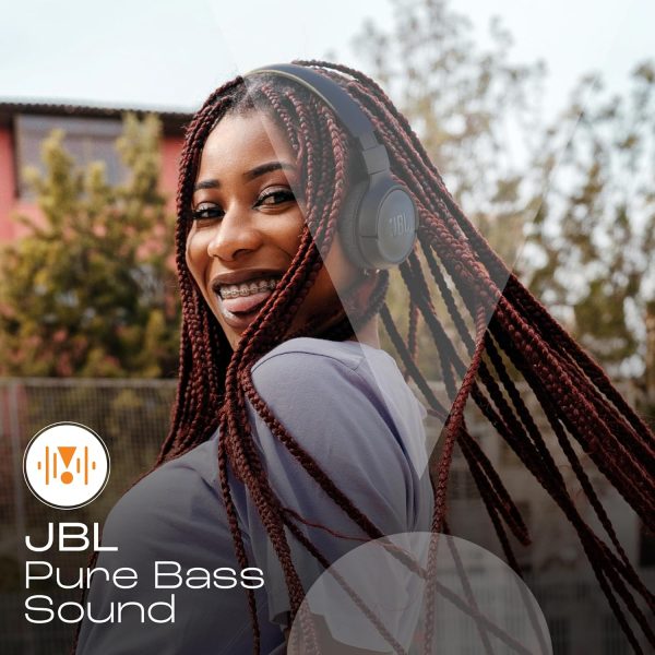 JBL Tune 520BT Wireless Headphones with Mic, Upto 57H Battery, Speed Charge : 5 min Charge Gives up to 3H of Playback, Multipoint Connect, Customizable Bass with Headphones App, BT 5.3 (Black)